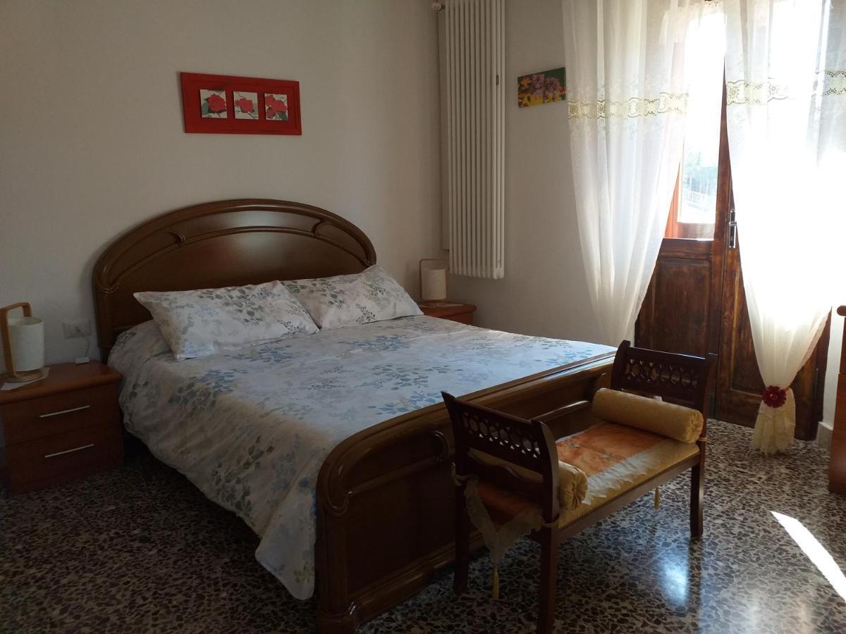 Bed & Breakfast La Rosa Rossa Cagli Ngoại thất bức ảnh