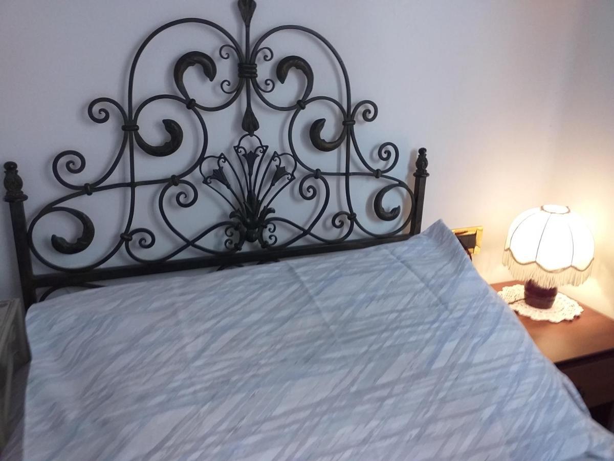 Bed & Breakfast La Rosa Rossa Cagli Ngoại thất bức ảnh
